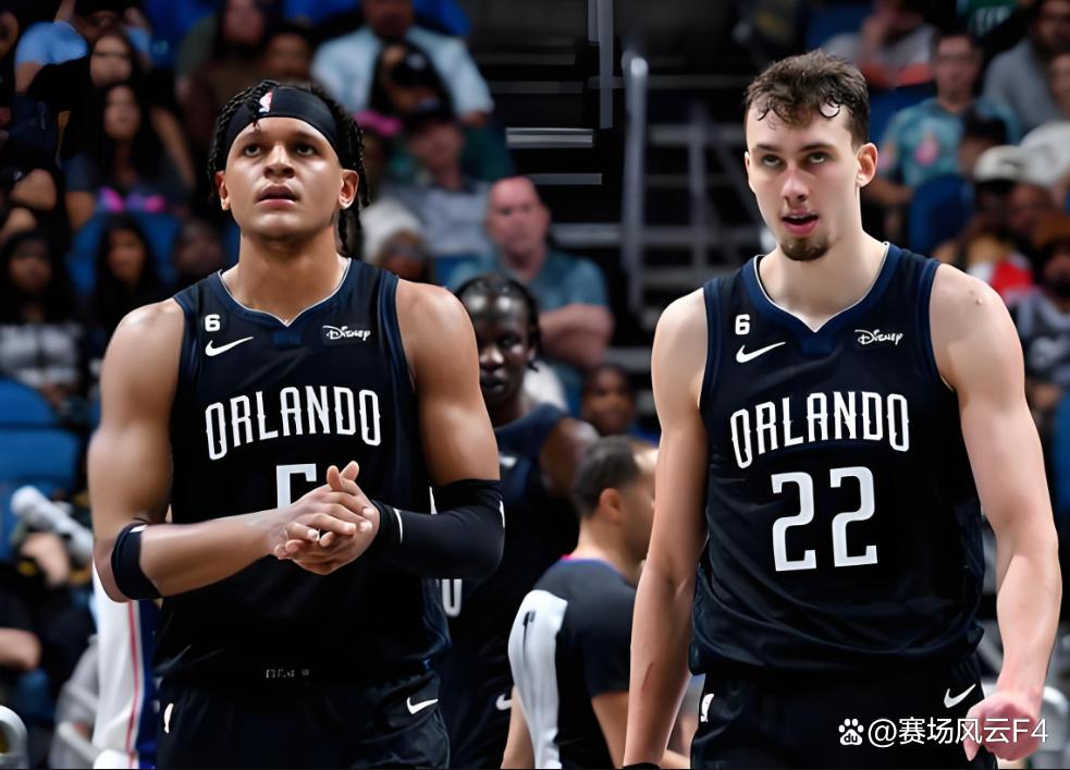 星空体育关于NBA季后赛赛程吃紧，奥兰多魔术加时末段再遭质疑，震撼外界，轮换策略成焦点的信息