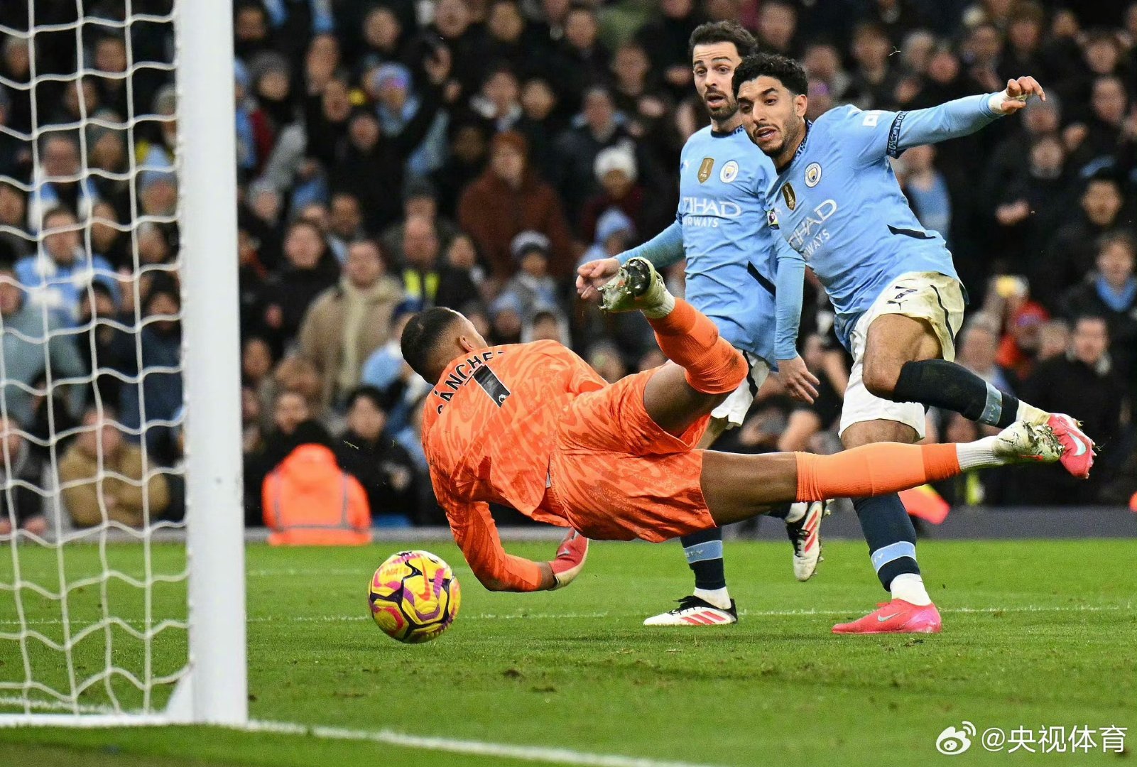 星空体育刚刚！清晨曼联绝杀压哨——国王杯节点到来内马尔连续十二场比赛得分超过逆转，北京首钢刷新队史纪录备战国王杯的简单介绍